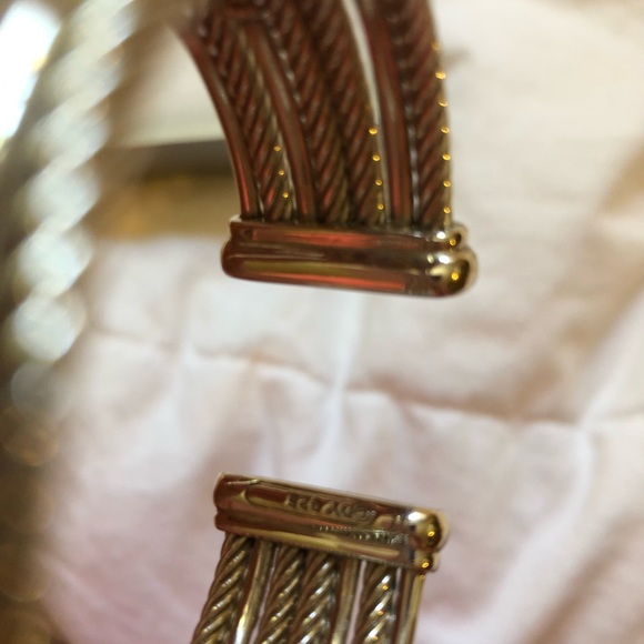 David Yurman crossover cuff with diamonds. 23 mm - Picture 5 of 5